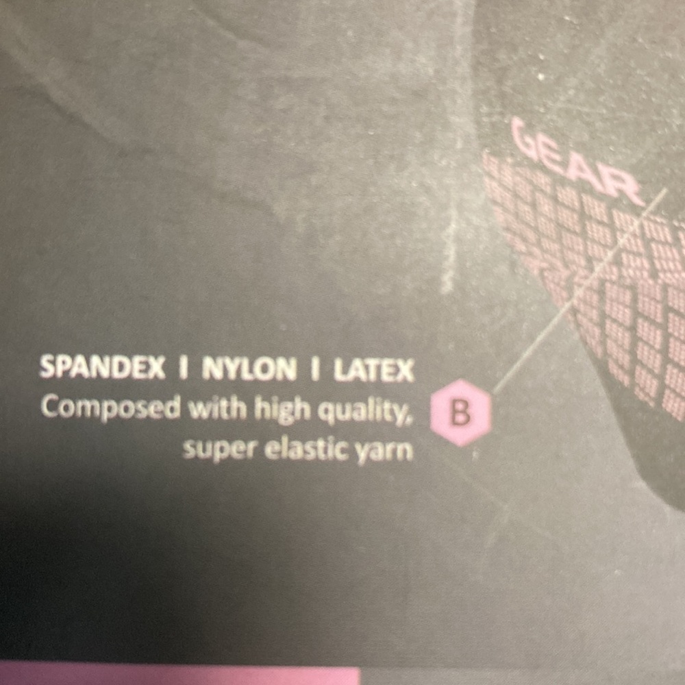 Knee Compression Sleeve - Picture 6 of 9